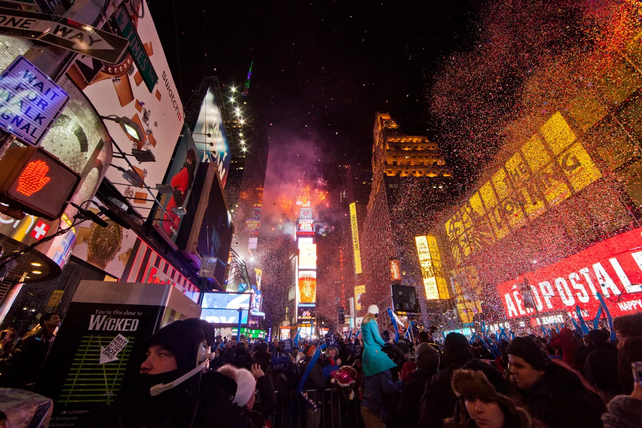 watch the Times Square ball drop for free